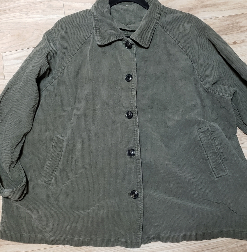 Women Minibee M-L Olive Green Corduroy Button Up Front Jacket